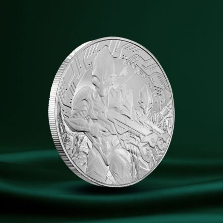 Atmosfærisk bilde av Samoa Alien Battle sølvmynt 5 oz Proof Like i 5 oz .999 Silver, rettet mot samlere som vil kjøpe sølv med best mulig balanse mellom pris og uttrykk.