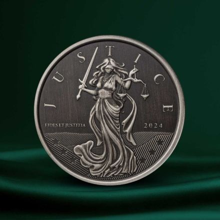 2024 Gibraltar Lady Justice – 1 oz Sølvmynt (Antique) m/kapsel