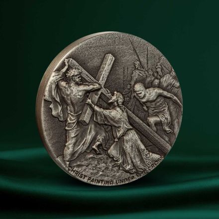 2024 Biblical Series Christ Fainting Under the Cross m/Bible Box